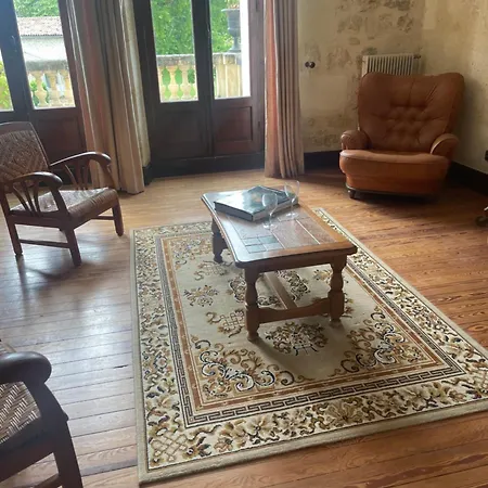 فندق Fsp Chateau Julie 3*