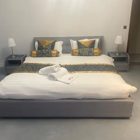 فندق Fsp Chateau Julie