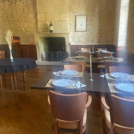 Fsp Château Julie 3* Virsac