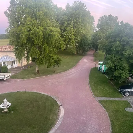 Fsp Château Julie Hotel