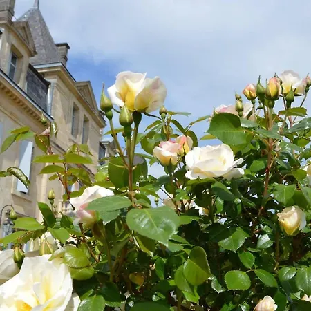 Fsp Château Julie Hotel