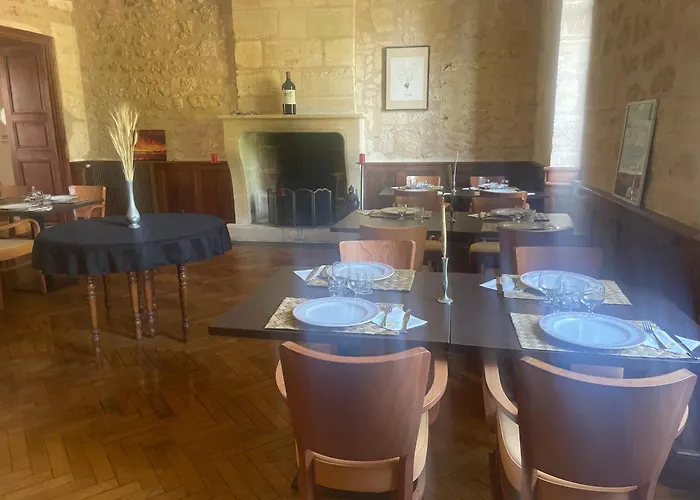 Fsp Chateau Julie 3* Virsac