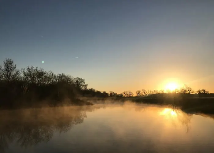 Hotel Fsp Chateau Julie 3*